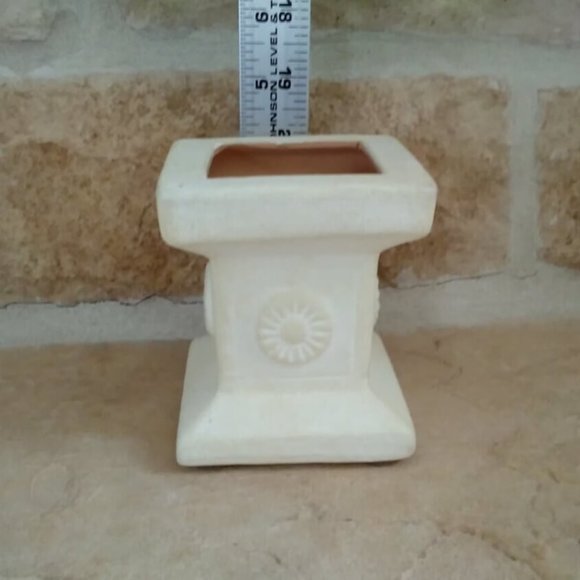 Decorative Container - Picture 2 of 4